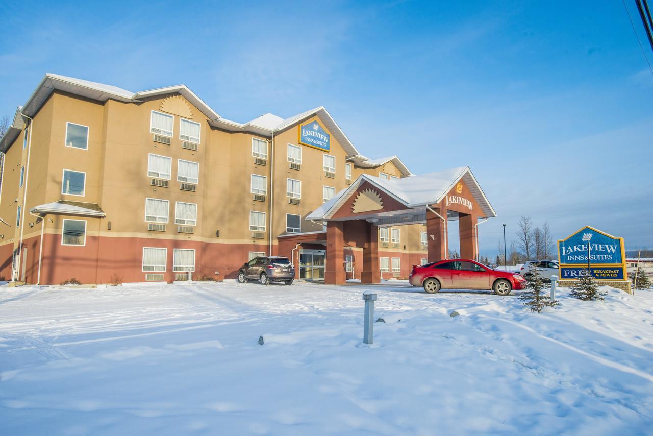 Lakeview Inns & Suites - Chetwynd Экстерьер фото